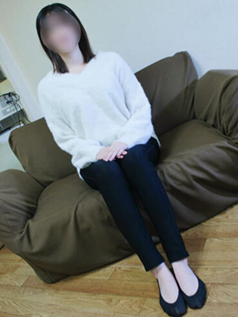 白石　かなで 魅惑のマッサージルーム（出張性感マッサージ）