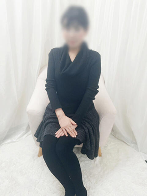 大久保あんじゅ 恋する奥さん 西中島店（人妻ホテヘル＆デリヘル）