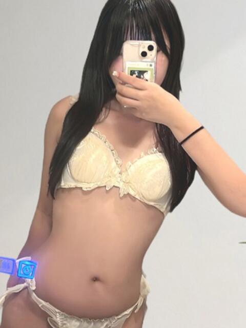 こむぎ お客様満足度NO.1デリヘル！ 秘密倶楽部 凛 千葉（お姉さん・人妻デリヘル）