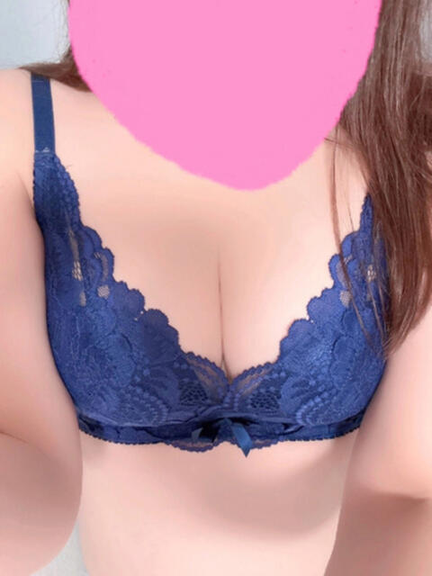 あやな★色気溢れる清楚美人 かりゆしOLの秘密【20代沖縄美女多数在籍-デリヘル×ヌードエステ】（性感エステ＆デリヘル）