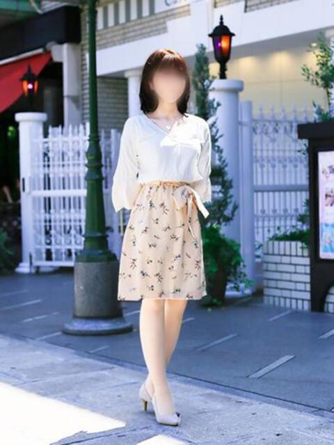 白石 ユナ こあくまな熟女たち 鶯谷・日暮里店(KOAKUMAグループ)（人妻・熟女デリヘル）