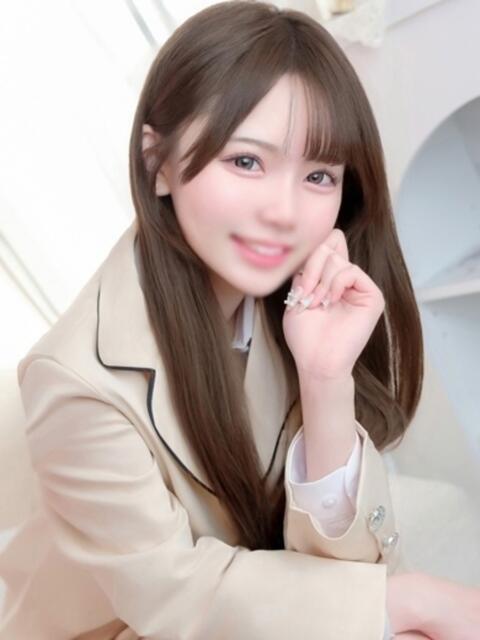 きき E+アイドルスクール新宿・歌舞伎町店（デリヘル）