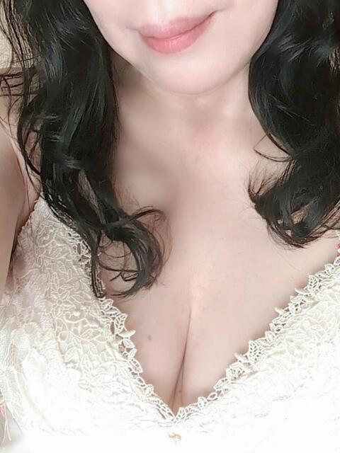 沢田 ベニバナ（人妻系デリヘル）