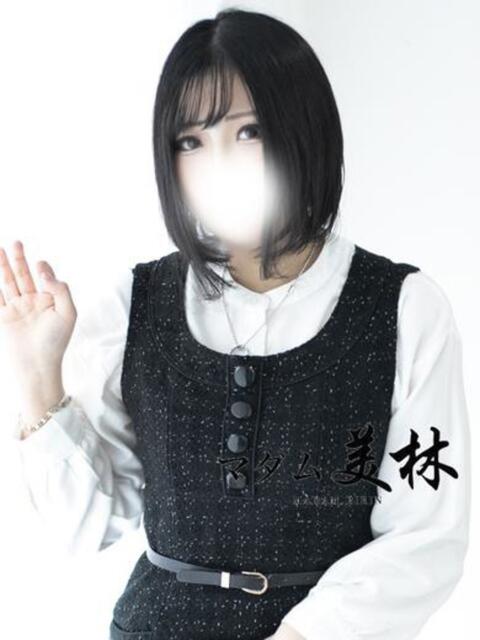 如月　れい マダム美林　札幌店（人妻ヘルス）