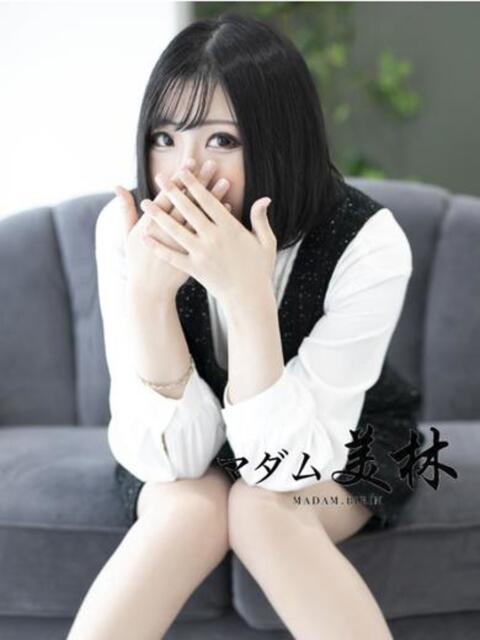如月　れい マダム美林　札幌店（人妻ヘルス）