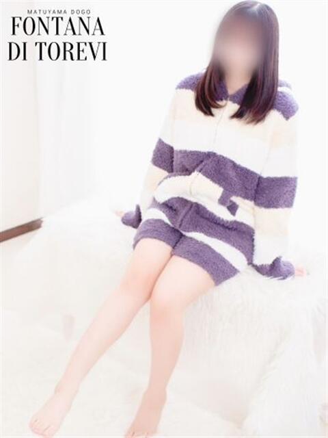 天宮　あず☆激当たり美少女 ～地元厳選美女がお出迎え～私の部屋にキテネ！トレビの泉（ファッションヘルス）