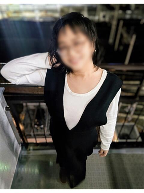 ゆうこ ギン妻パラダイス 十三店（人妻系ホテヘル＆デリヘル）