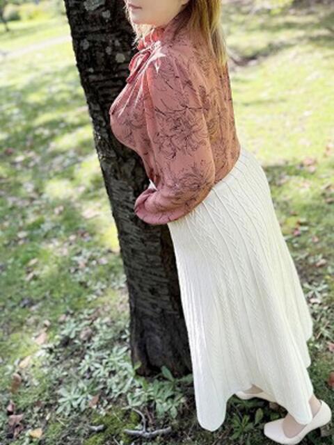 れみ 完熟ばなな札幌・すすきの（人妻熟女デリヘル）