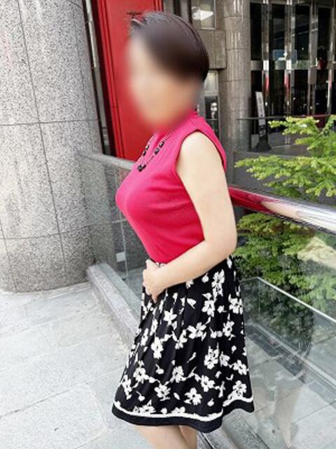 えりか 完熟ばなな札幌・すすきの（人妻熟女デリヘル）