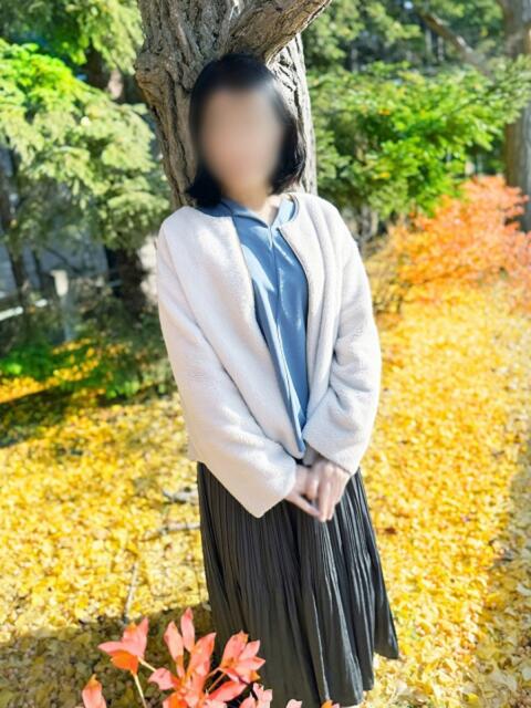 ともみ 完熟ばなな札幌・すすきの（人妻熟女デリヘル）