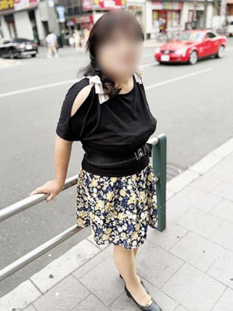 すみれ 完熟ばなな札幌・すすきの（人妻熟女デリヘル）