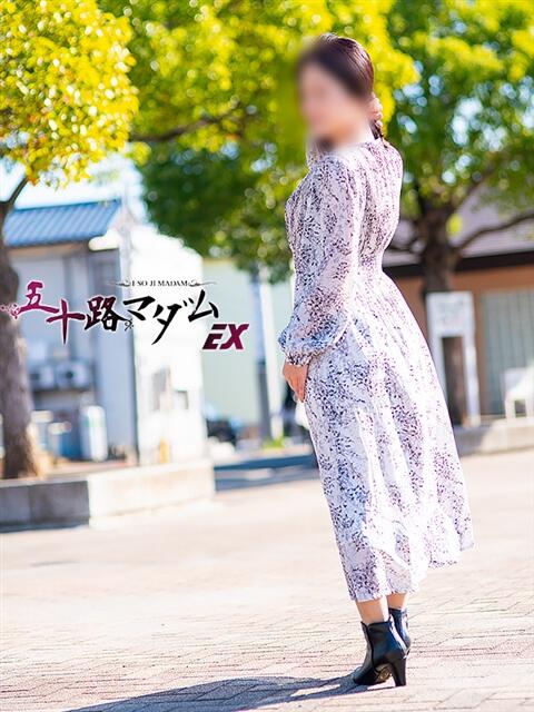 星野栞里 五十路マダムエクスプレス船橋店(カサブランカグループ)（熟女デリヘル）