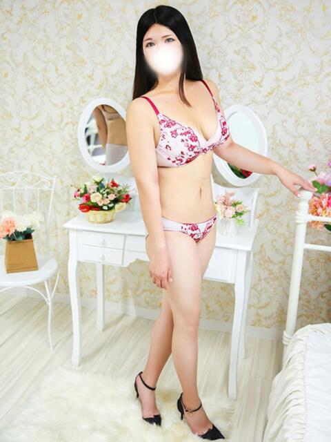 るん One More 奥様　池袋店（人妻デリヘル）