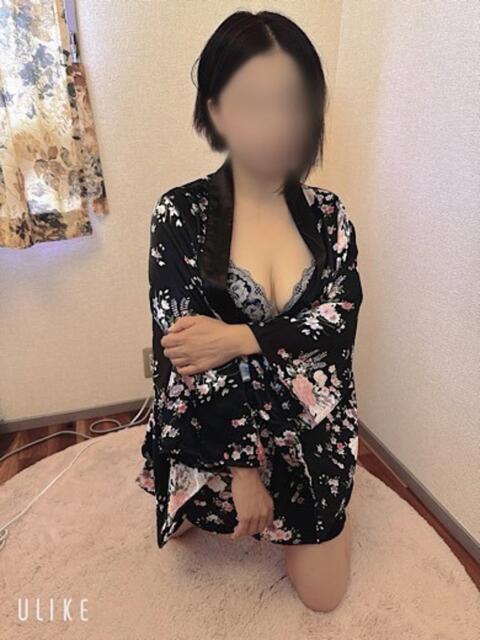 しおり☆ 豊橋豊川ちゃんこ(ぽっちゃり専門デリヘル)