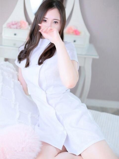 つばき　初々しいモデル系美少女 AROMA FACE NAKASU（ソープランド＆アロマエステ）