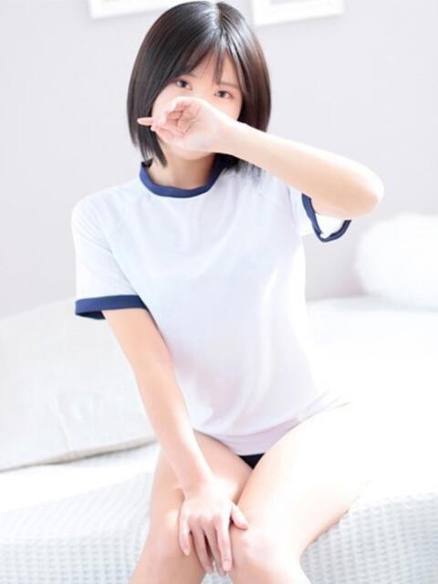 ひより　小さな未経験エンジェル AROMA FACE NAKASU（ソープランド＆アロマエステ）