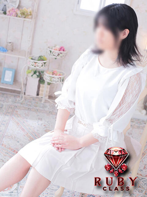 初美 久留米デリヘルセンター（人妻系デリヘル）