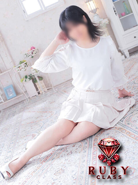 初美 久留米デリヘルセンター（人妻系デリヘル）