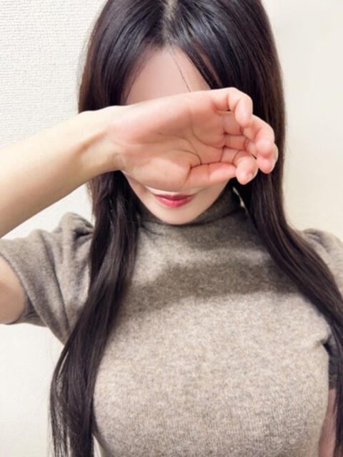 彩奈(あやな) グランドオペラ横浜（高級デリヘル）