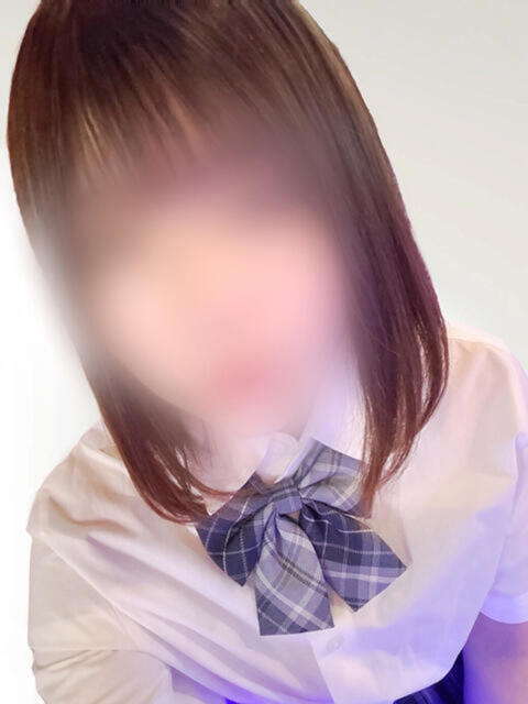 なぎ ミルキーラテ（店舗型オナクラ）