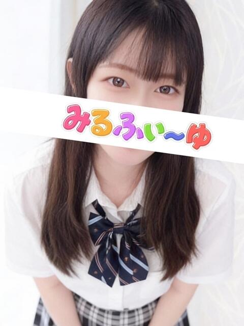 鮎川ねね みるふぃーゆ（【非風俗】派遣型メンズエステ）