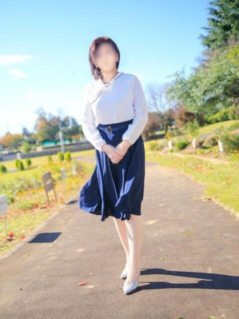 岩城 百合子 こあくまな熟女たち太田店（KOAKUMAグループ）（人妻・熟女デリへル）