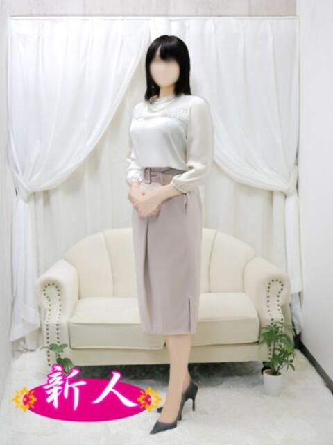 坂口すみれ こあくまな熟女たち姫路店（KOAKUMAグループ）（人妻・熟女デリヘル）