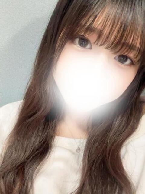 キス好き清楚系ともかちゃん ロイヤル　アテンダー（デリヘル）