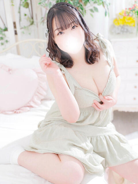 なお 白いぽっちゃりさん（ぽっちゃり専門ホテヘル）