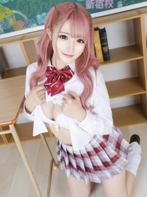 りり まだ舐めたくて学園渋谷校〜舐めたくてグループ〜(デリヘル)