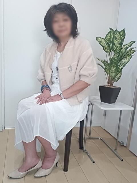 平川 おふくろ（人妻デリヘル）