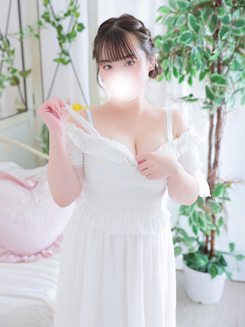 ひよ 白いぽっちゃりさん（ぽっちゃり専門ホテヘル）