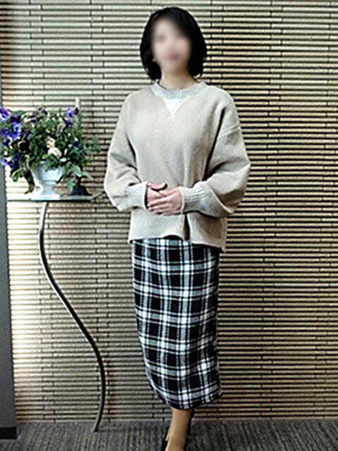 いと 熟女家 十三店（待ち合わせ型デリヘル）