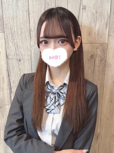 みれい 学校帰りの妹に手コキしてもらった件 梅田（オナクラ）