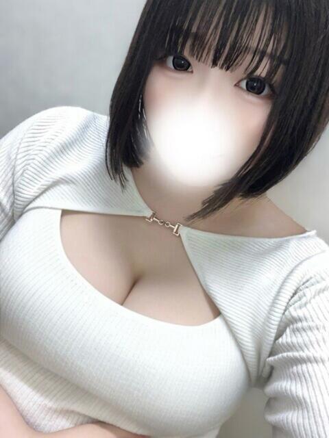 るり 白いぽっちゃりさん錦糸町店（ぽっちゃりデリヘル）