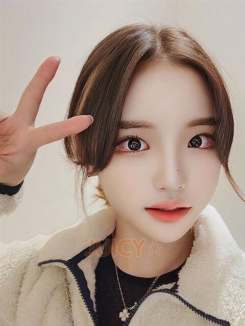 新人とろりん(韓国) ジューシー（韓国デリヘル）