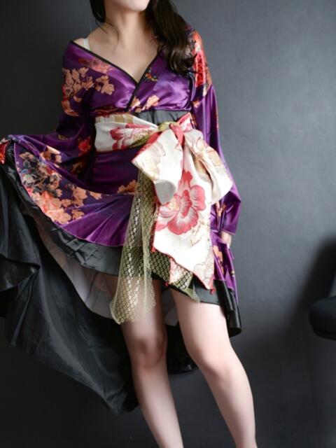 あすな いざ候 本館（ツーショットキャバクラ）