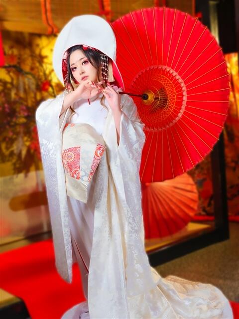 あやみ 成田人妻花壇（待ち合わせ型人妻デリヘル）