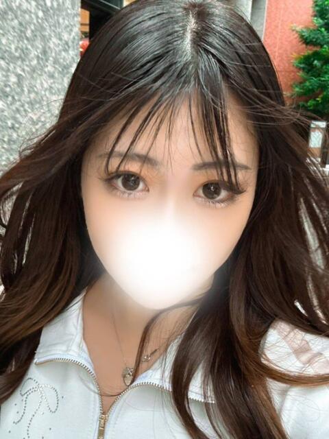 リンカ(Eカップのインパクト) ペロ×2キャンディ（デリヘル）