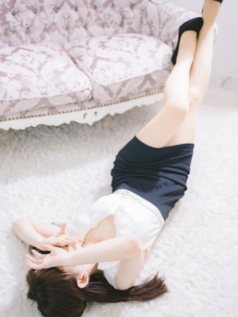 えり【マダム梅田】 ヴィヴィッド・クルーマダム・セカンドヴァージン十三店（セクキャバ）