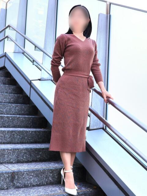 佳凛 東京人妻フォーシーズンズ（人妻・熟女待ち合わせデリヘル）