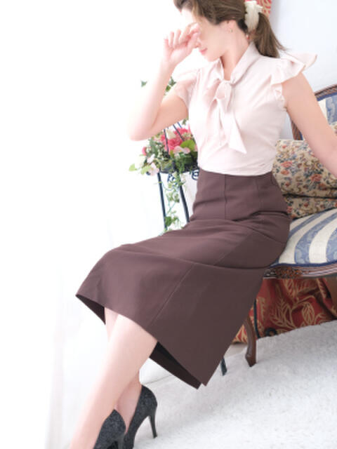 なおみ 横浜人妻セレブリティ（ユメオト）（人妻系デリヘル）