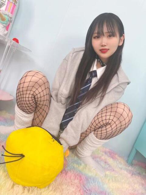 にいな 甘サド美少女、お貸しします。（デリヘル）