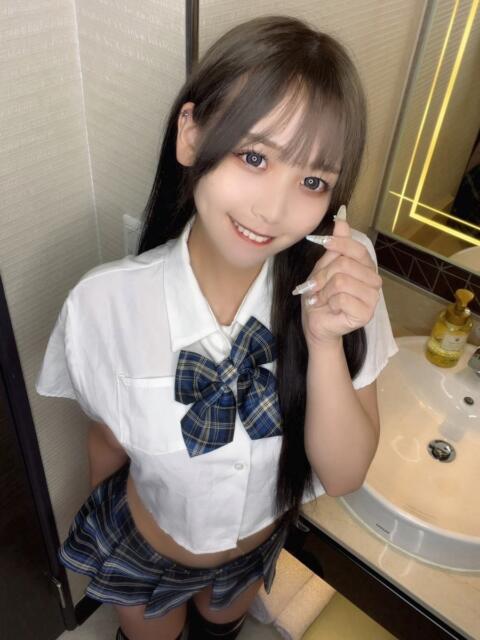 あむ 舐めたくてグループ～君とサプライズ学園～越谷校（デリヘル）