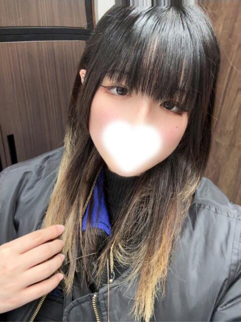 える ワレメ舐められ学院 秋葉原校（手コキ・オナクラ）