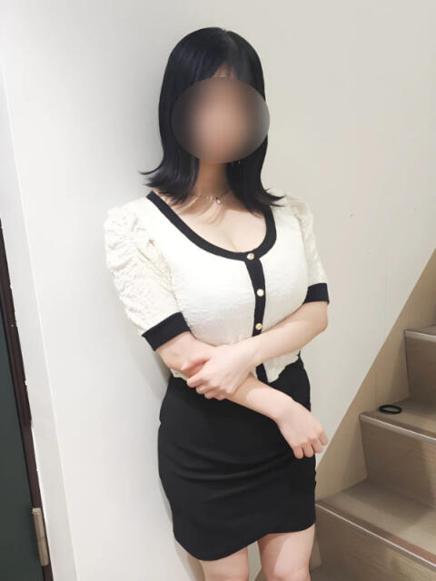 渋谷つむぎ かりんと池袋（オナクラ）