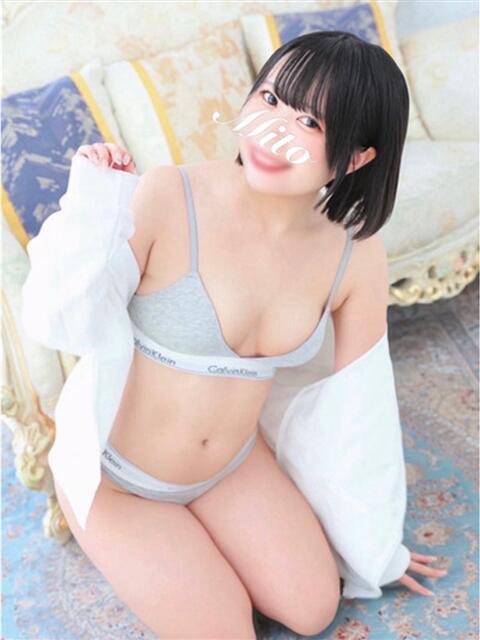 みと 西船人妻花壇（人妻デリヘル）