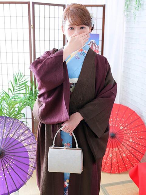 なるみ 濃厚即19妻（デリヘル）