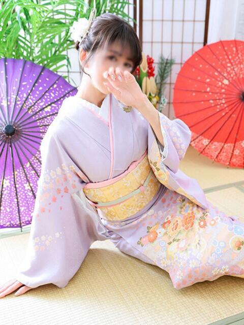 ゆいな 濃厚即19妻（デリヘル）