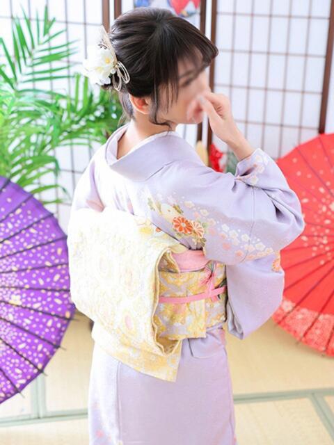 ゆいな 濃厚即19妻（デリヘル）